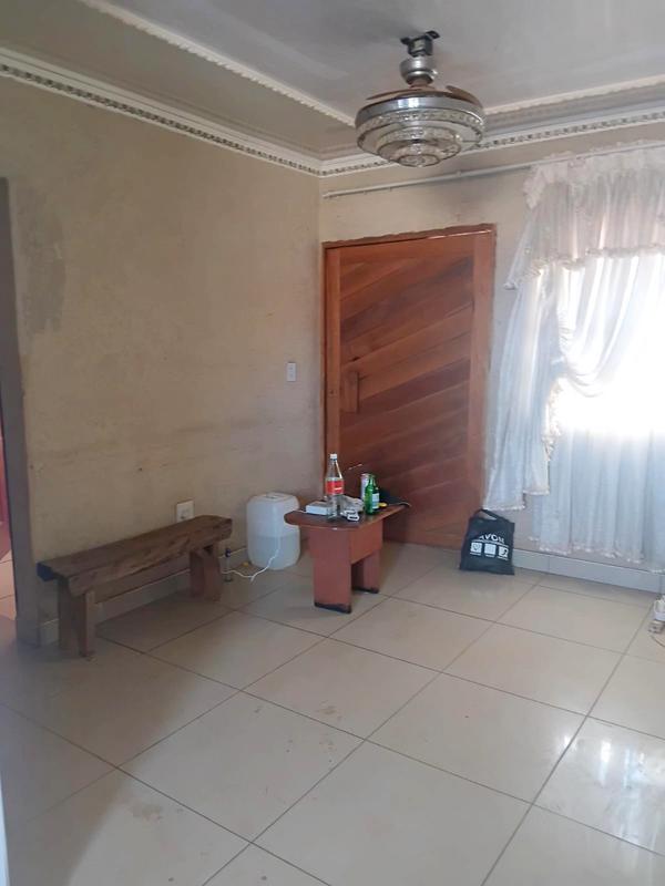 3 Bedroom Property for Sale in Bram Fischerville Gauteng