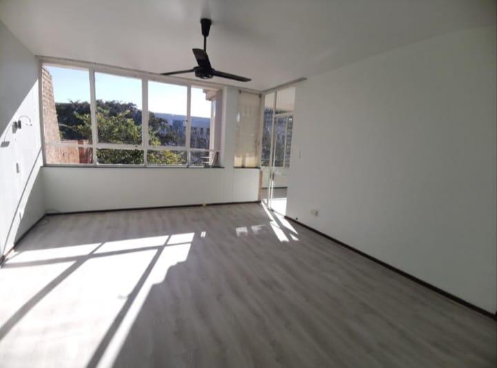To Let 2 Bedroom Property for Rent in Benmore Gardens Gauteng