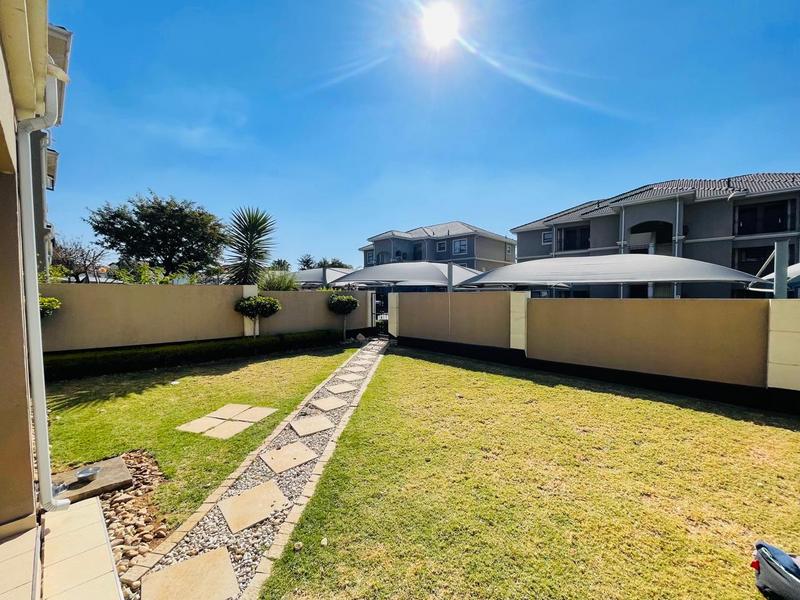 To Let 3 Bedroom Property for Rent in Broadacres Gauteng