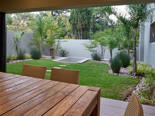 To Let 2 Bedroom Property for Rent in Sandown Gauteng