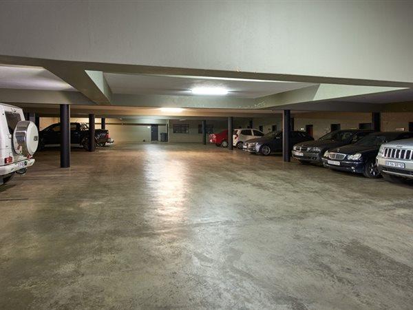 To Let 2 Bedroom Property for Rent in Sandown Gauteng