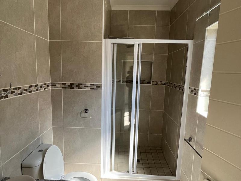 2 Bedroom Property for Sale in Victory Park Gauteng