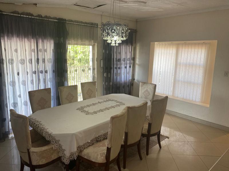 5 Bedroom Property for Sale in Erasmia Gauteng