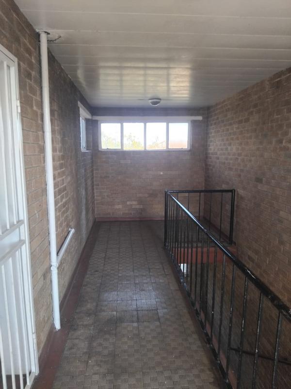 To Let 1 Bedroom Property for Rent in Primrose Gauteng