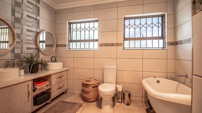 4 Bedroom Property for Sale in Sunward Park Gauteng