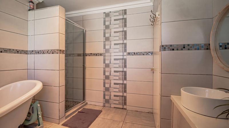 4 Bedroom Property for Sale in Sunward Park Gauteng