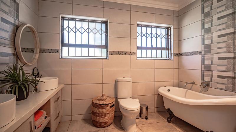4 Bedroom Property for Sale in Sunward Park Gauteng