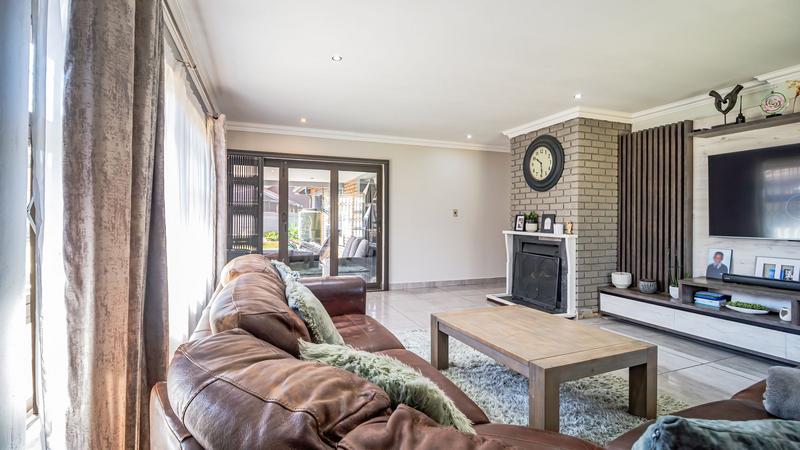 4 Bedroom Property for Sale in Sunward Park Gauteng