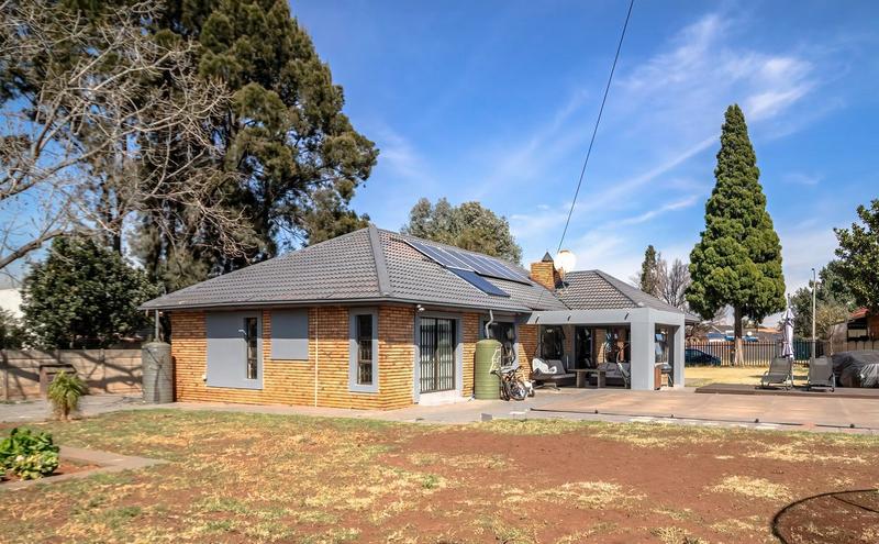 4 Bedroom Property for Sale in Sunward Park Gauteng