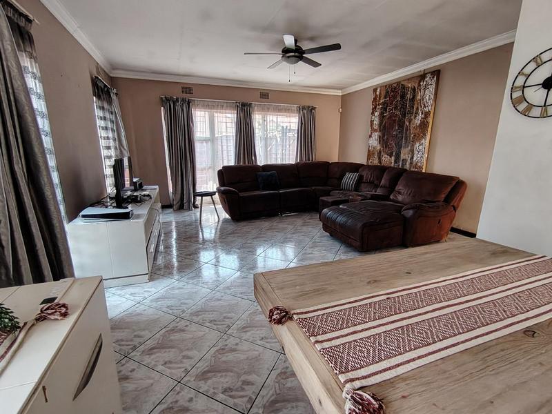 4 Bedroom Property for Sale in Witfield Gauteng