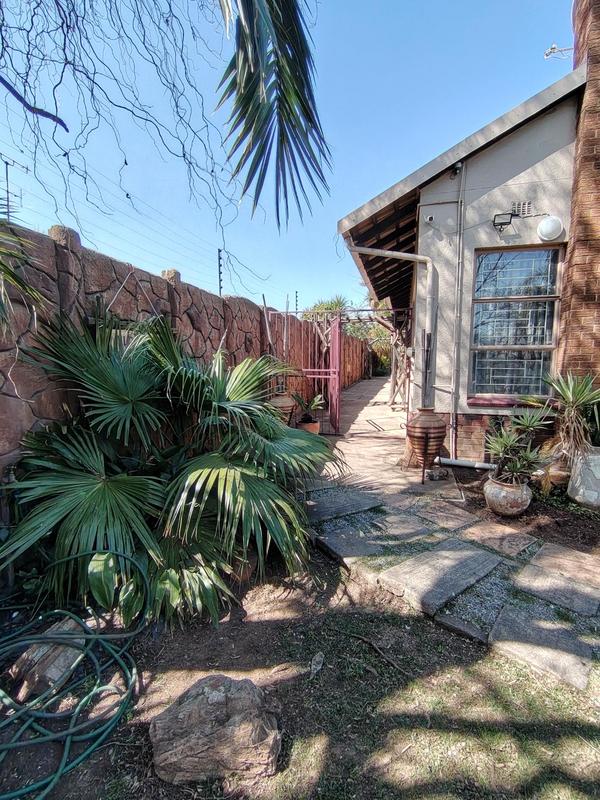 4 Bedroom Property for Sale in Witfield Gauteng