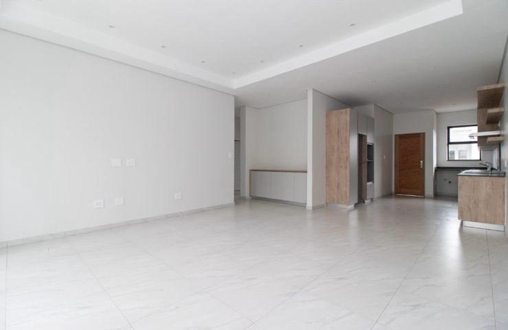 To Let 3 Bedroom Property for Rent in Rouxville Gauteng