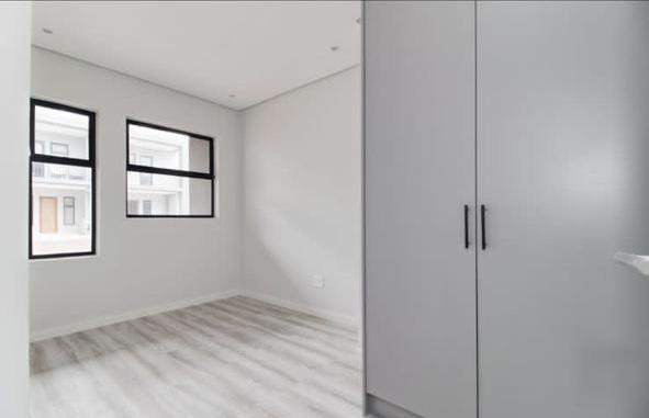 To Let 3 Bedroom Property for Rent in Rouxville Gauteng