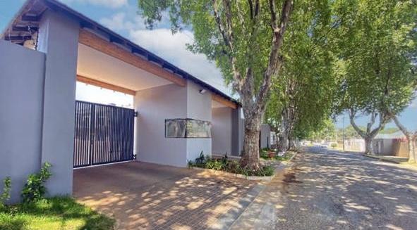 To Let 3 Bedroom Property for Rent in Rouxville Gauteng