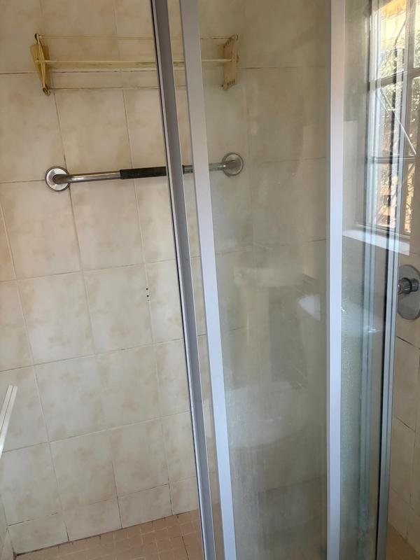 To Let 1 Bedroom Property for Rent in Sydenham Gauteng