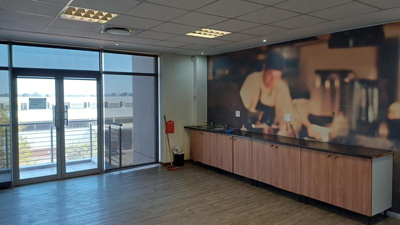 To Let Commercial Property for Rent in Olifantsfontein Gauteng
