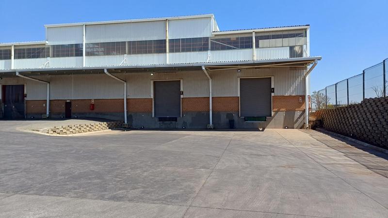 To Let Commercial Property for Rent in Olifantsfontein Gauteng