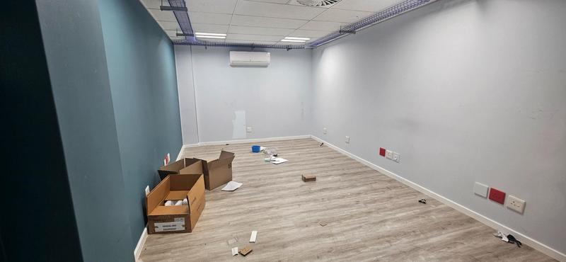 To Let Commercial Property for Rent in Vorna Valley Gauteng