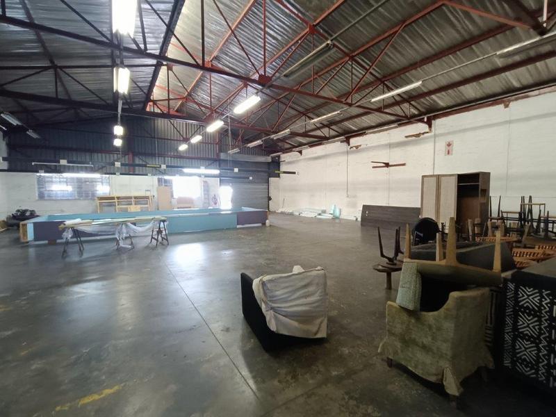To Let Commercial Property for Rent in Robertville Gauteng