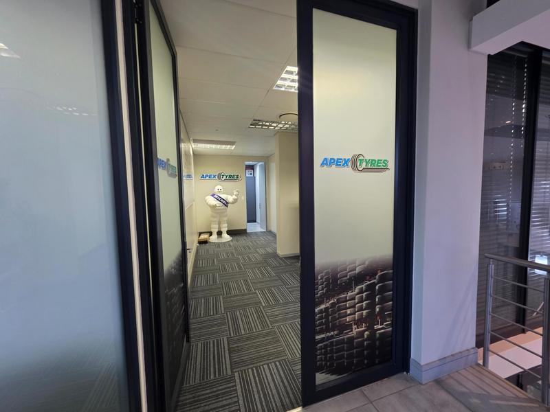 To Let Commercial Property for Rent in Shere Gauteng
