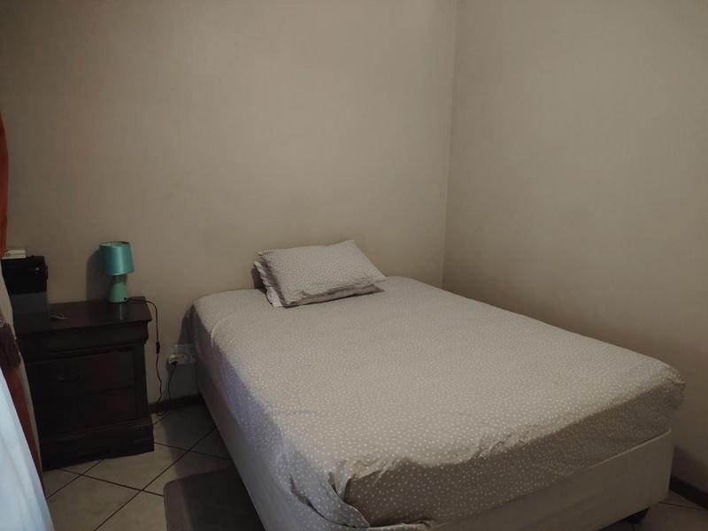 To Let 2 Bedroom Property for Rent in Monavoni Gauteng