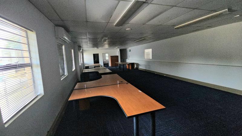 To Let Commercial Property for Rent in Randjespark Gauteng