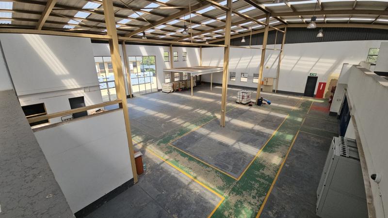 To Let Commercial Property for Rent in Randjespark Gauteng