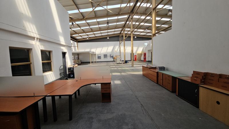 To Let Commercial Property for Rent in Randjespark Gauteng