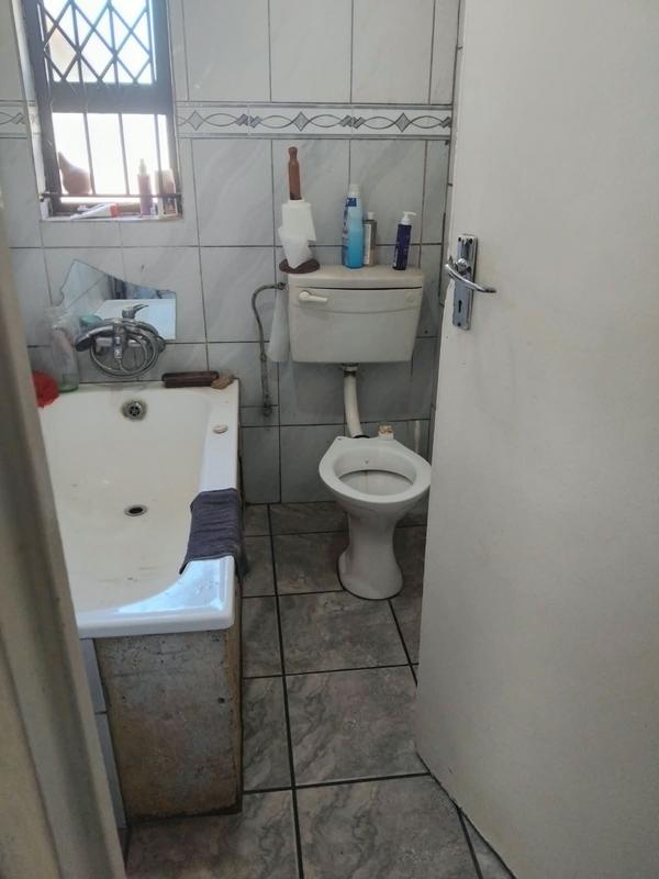 4 Bedroom Property for Sale in Vosloorus Gauteng