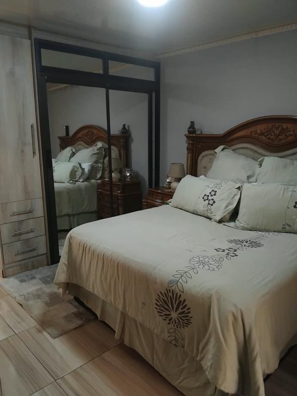 4 Bedroom Property for Sale in Vosloorus Gauteng