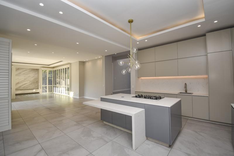 To Let 5 Bedroom Property for Rent in Hyde Park Gauteng