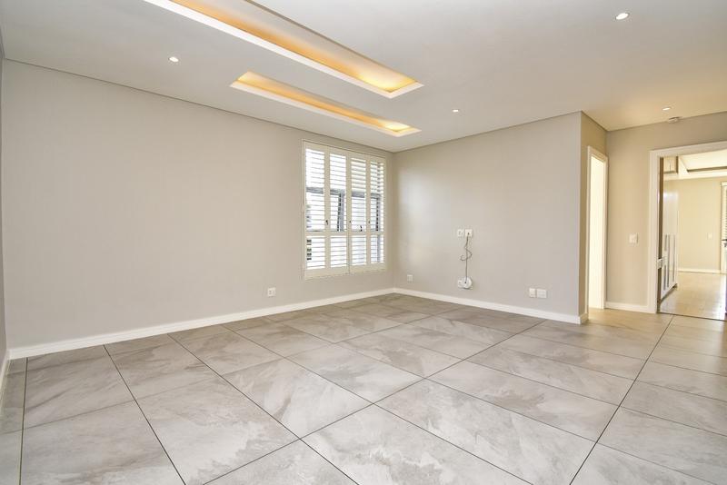 To Let 5 Bedroom Property for Rent in Hyde Park Gauteng