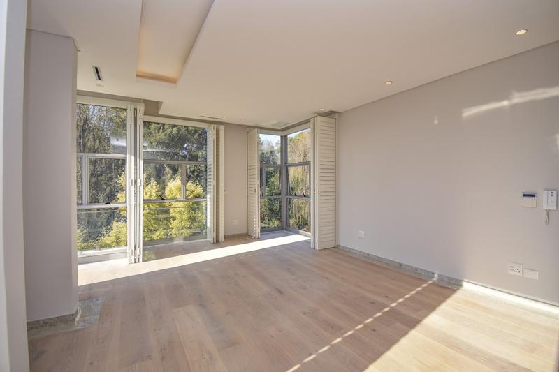 To Let 5 Bedroom Property for Rent in Hyde Park Gauteng