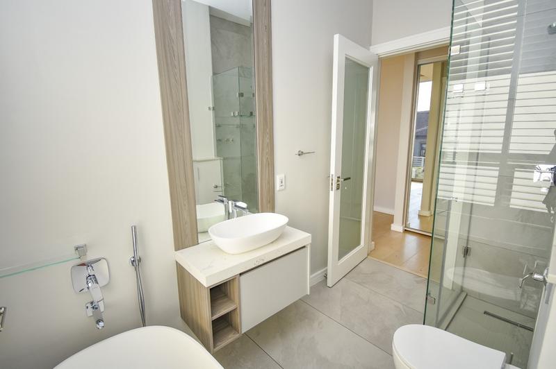 To Let 5 Bedroom Property for Rent in Hyde Park Gauteng