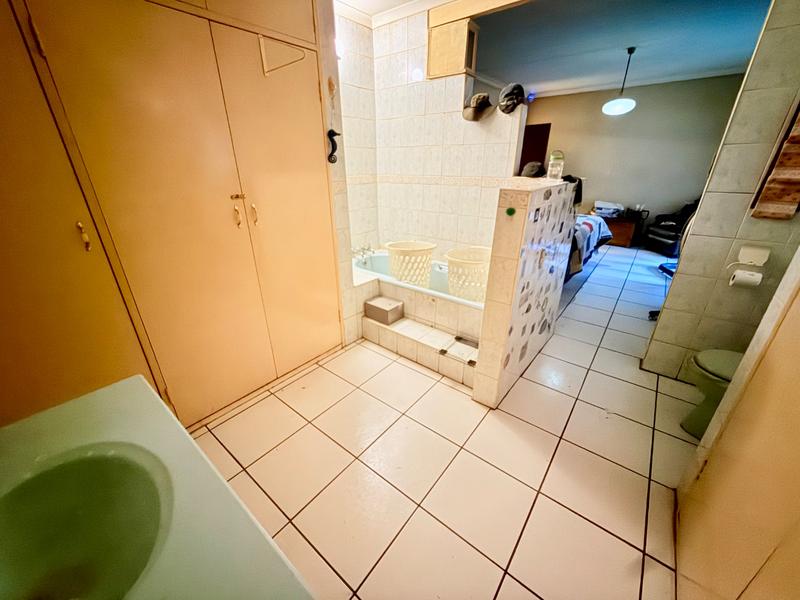 4 Bedroom Property for Sale in Vanderbijlpark SE 1 Gauteng