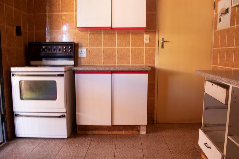 3 Bedroom Property for Sale in Zakariyya Park Gauteng