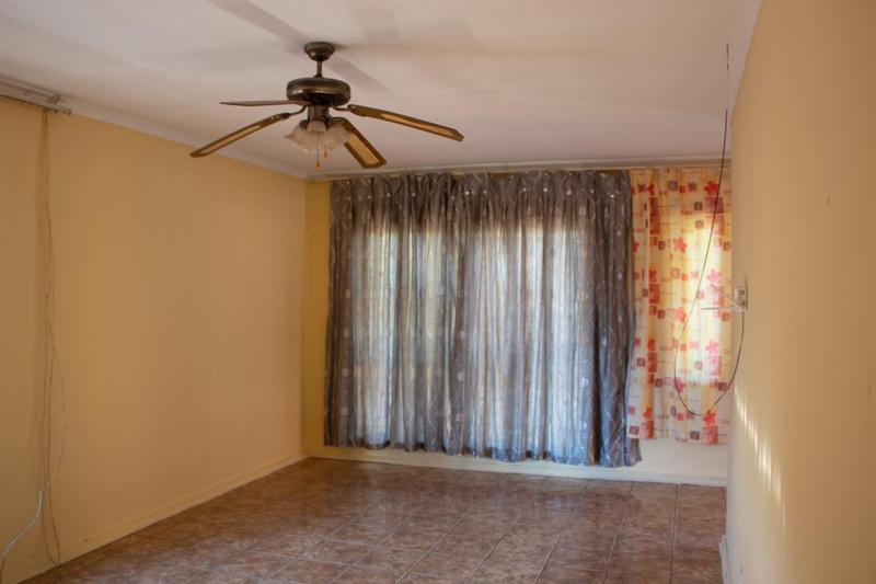 3 Bedroom Property for Sale in Zakariyya Park Gauteng