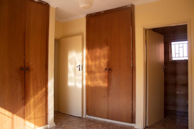 3 Bedroom Property for Sale in Zakariyya Park Gauteng