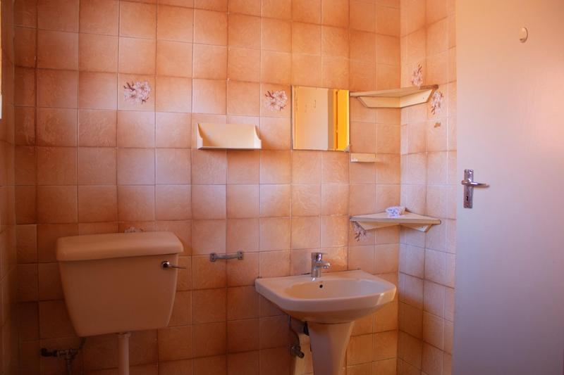 3 Bedroom Property for Sale in Zakariyya Park Gauteng