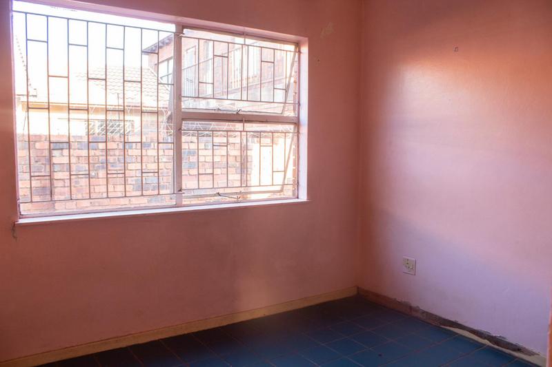 3 Bedroom Property for Sale in Zakariyya Park Gauteng