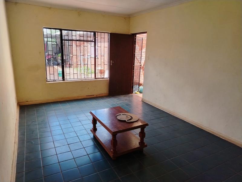 3 Bedroom Property for Sale in Zakariyya Park Gauteng