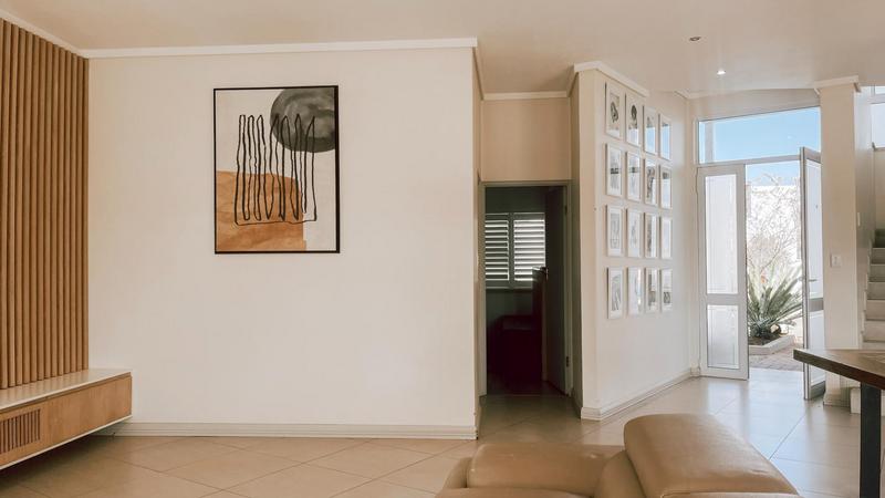 To Let 4 Bedroom Property for Rent in Midstream Estate Gauteng