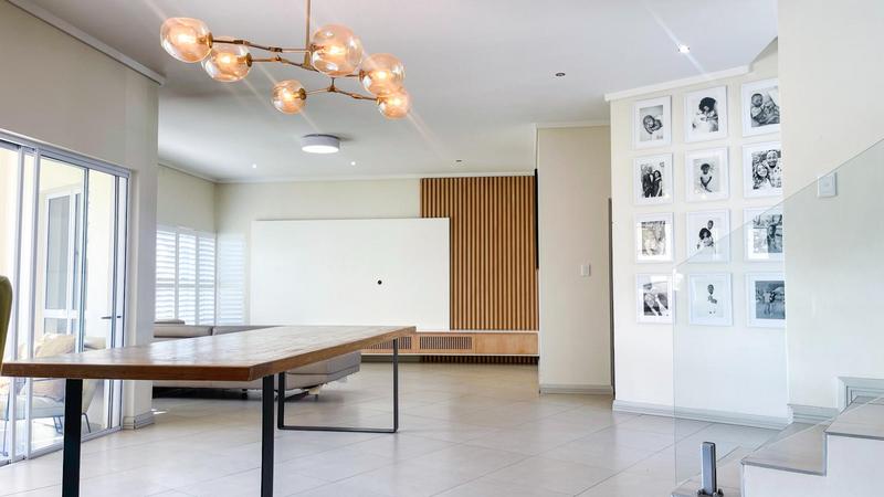 To Let 4 Bedroom Property for Rent in Midstream Estate Gauteng