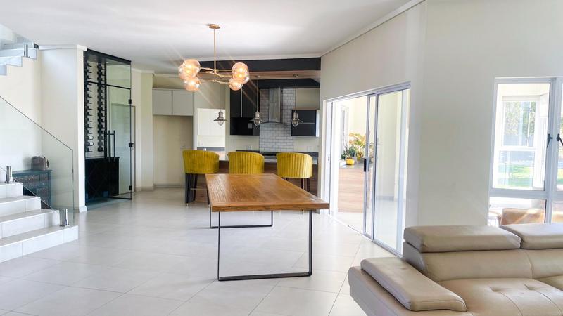 To Let 4 Bedroom Property for Rent in Midstream Estate Gauteng