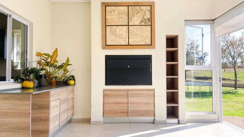 To Let 4 Bedroom Property for Rent in Midstream Estate Gauteng