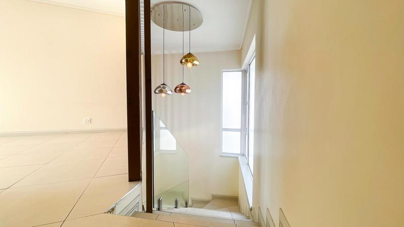 To Let 4 Bedroom Property for Rent in Midstream Estate Gauteng