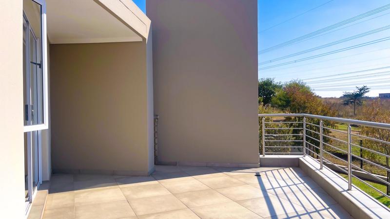 To Let 4 Bedroom Property for Rent in Midstream Estate Gauteng