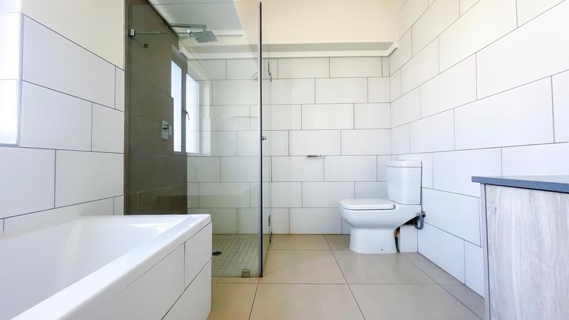 To Let 4 Bedroom Property for Rent in Midstream Estate Gauteng