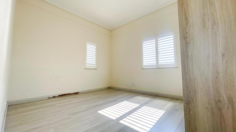 To Let 4 Bedroom Property for Rent in Midstream Estate Gauteng