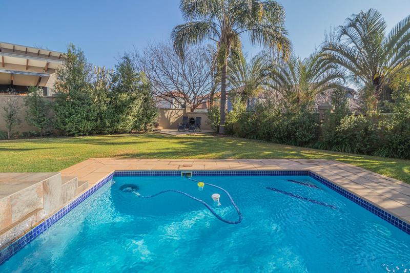 To Let 3 Bedroom Property for Rent in Midstream Estate Gauteng